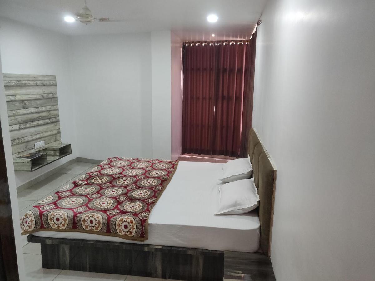 Hotel Rb Palace Ιντόρ Εξωτερικό φωτογραφία